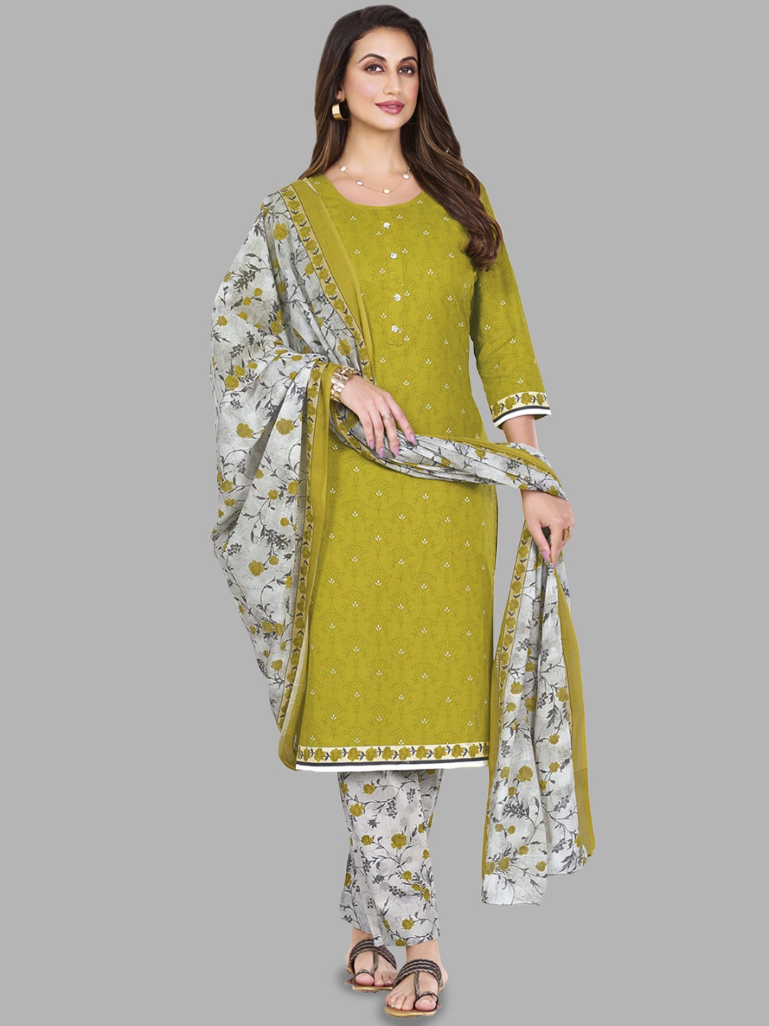 

Simmu Women Printed Regular Pure Cotton Kurta with Churidar & With Dupatta, Green