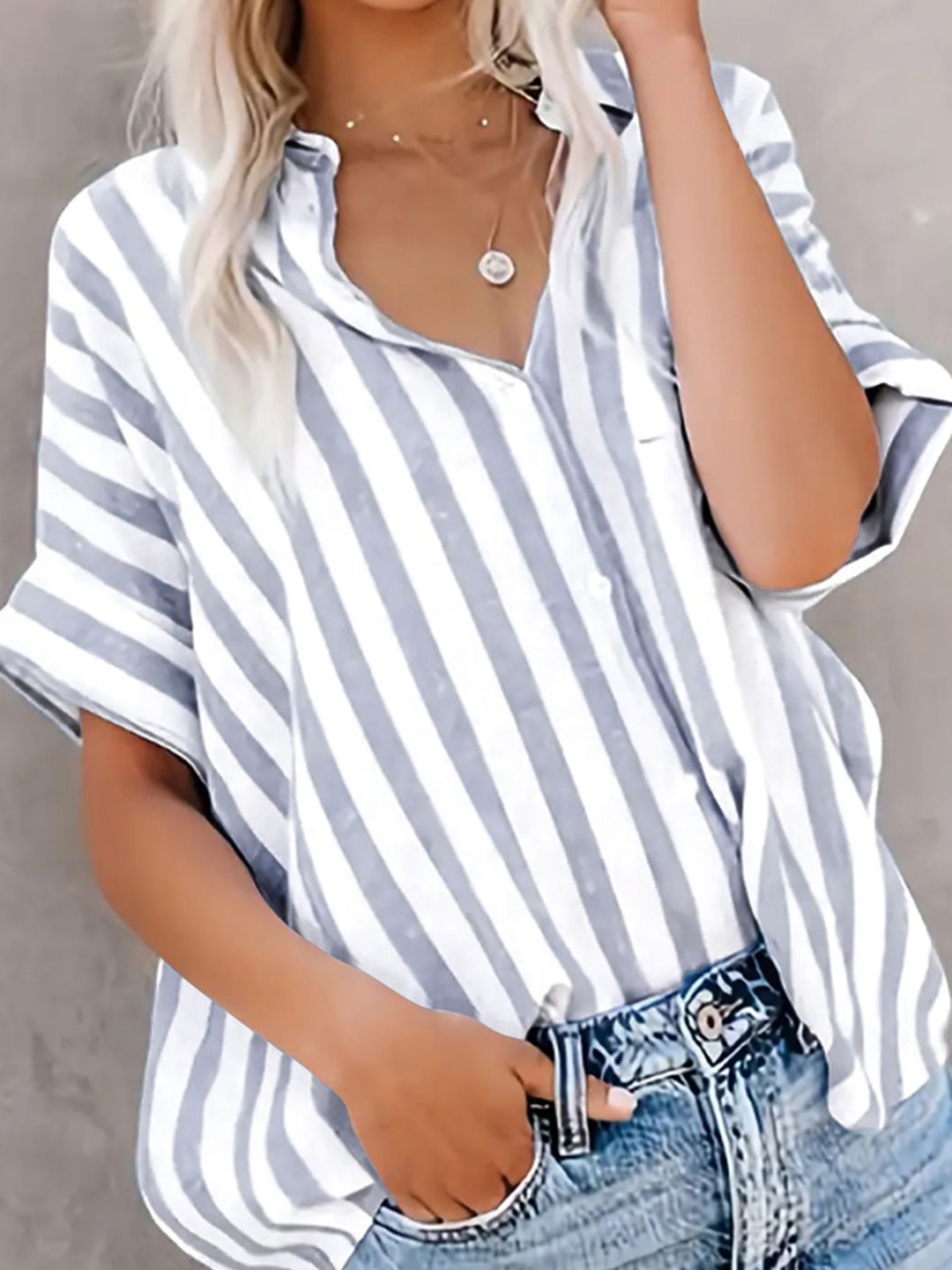 

StyleCast x Revolte Women Spread Collar Vertical Striped Casual Shirt, White