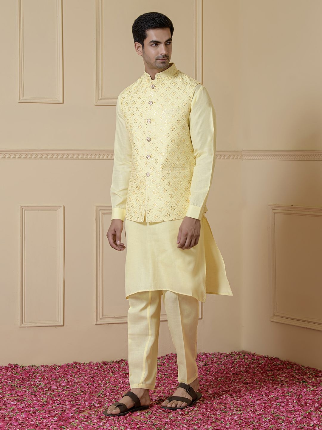 

Satwaa Mandarin Collar Cotton Silk Straight Kurta With Trouser & Nehru Jacket, Yellow