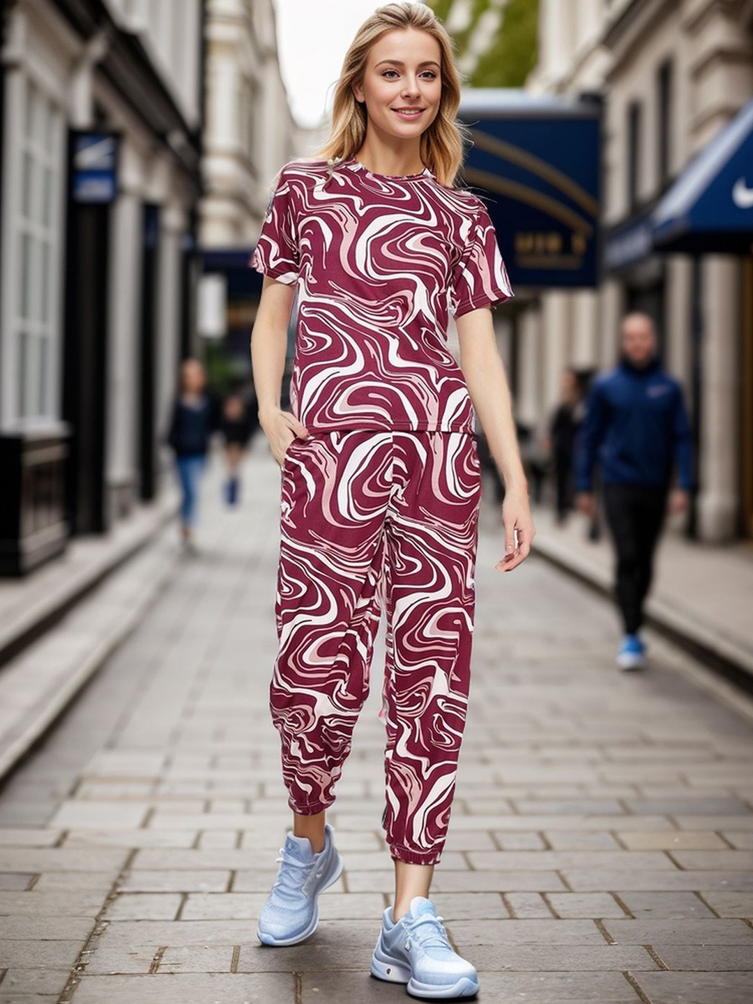 

DressBerry Abstract Printed Round Neck T-Shirt With Joggers, Purple