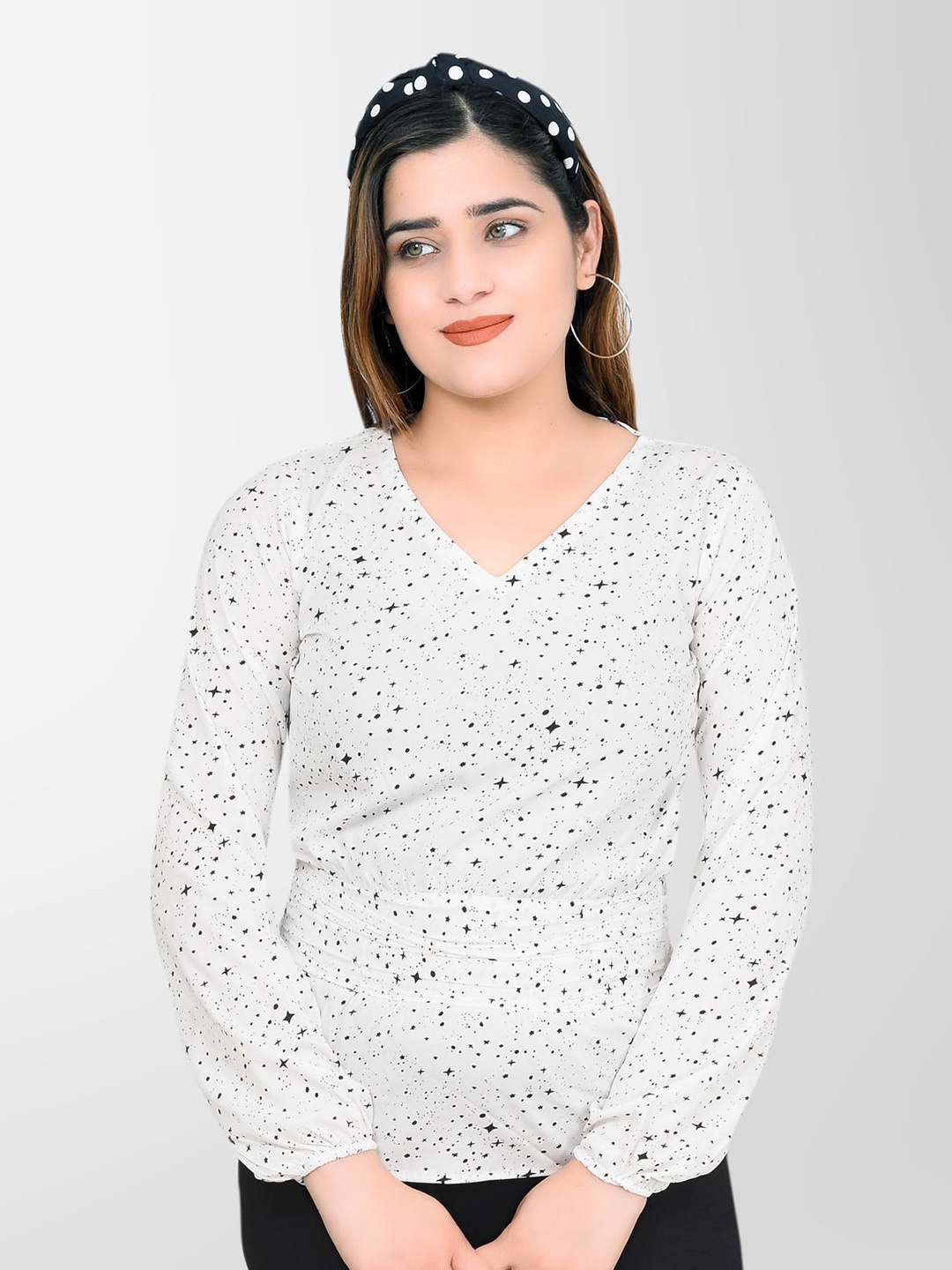 

DELIS Geometric Print Top, White