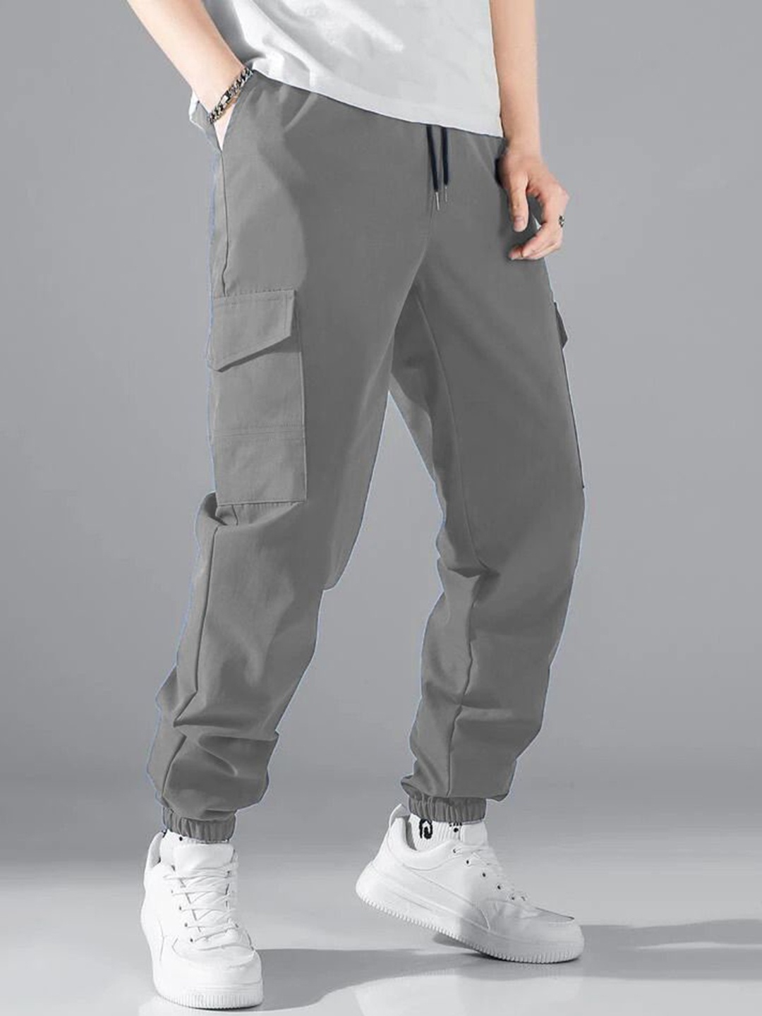 

TABADTOD Men Relaxed Loose Fit Jogger Style Cargos, Grey