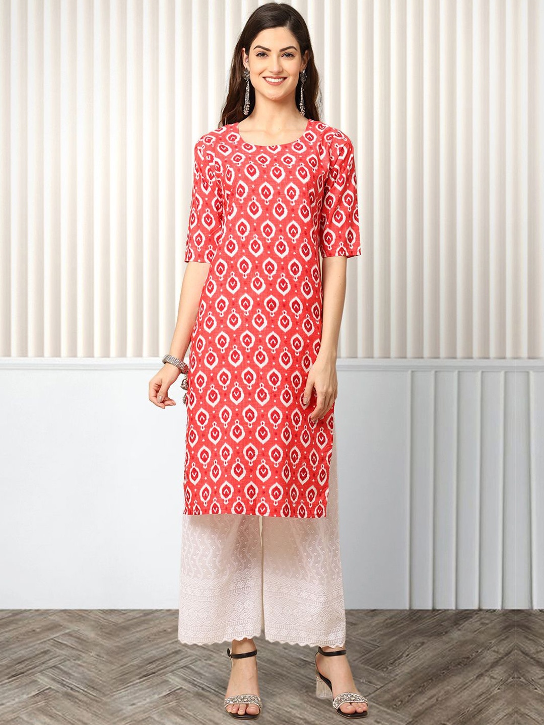 

Moda Rapido Geometric Printed Round-Neck Straight Kurta, Pink