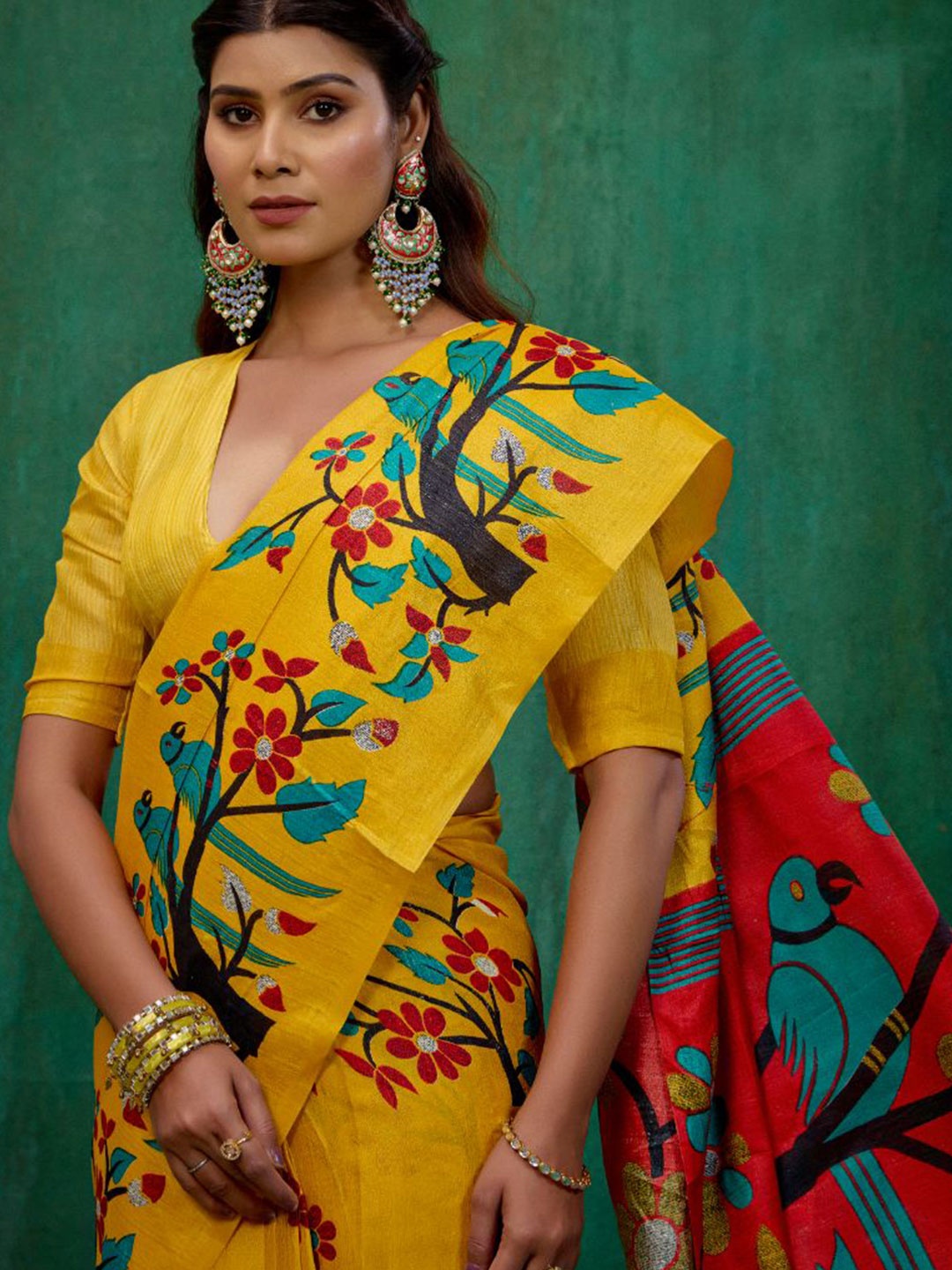 

Sangria Floral Printed Mysore Silk Saree, Mustard