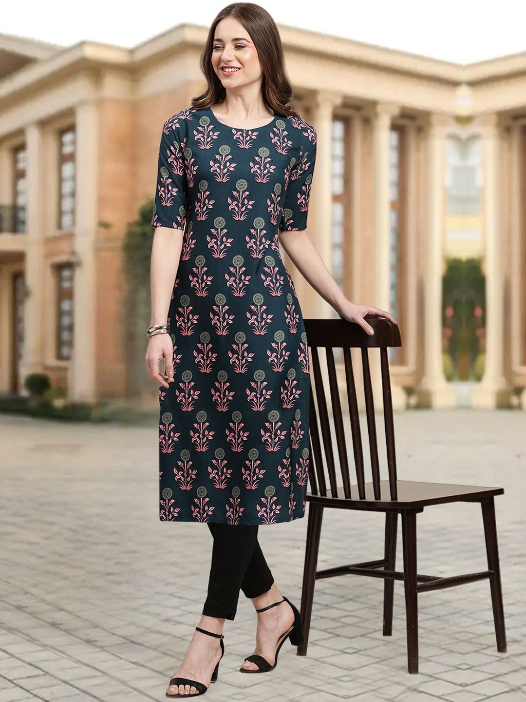 

7Threads Ethnic Motifs Printed Round Neck Straight Kurta, Green