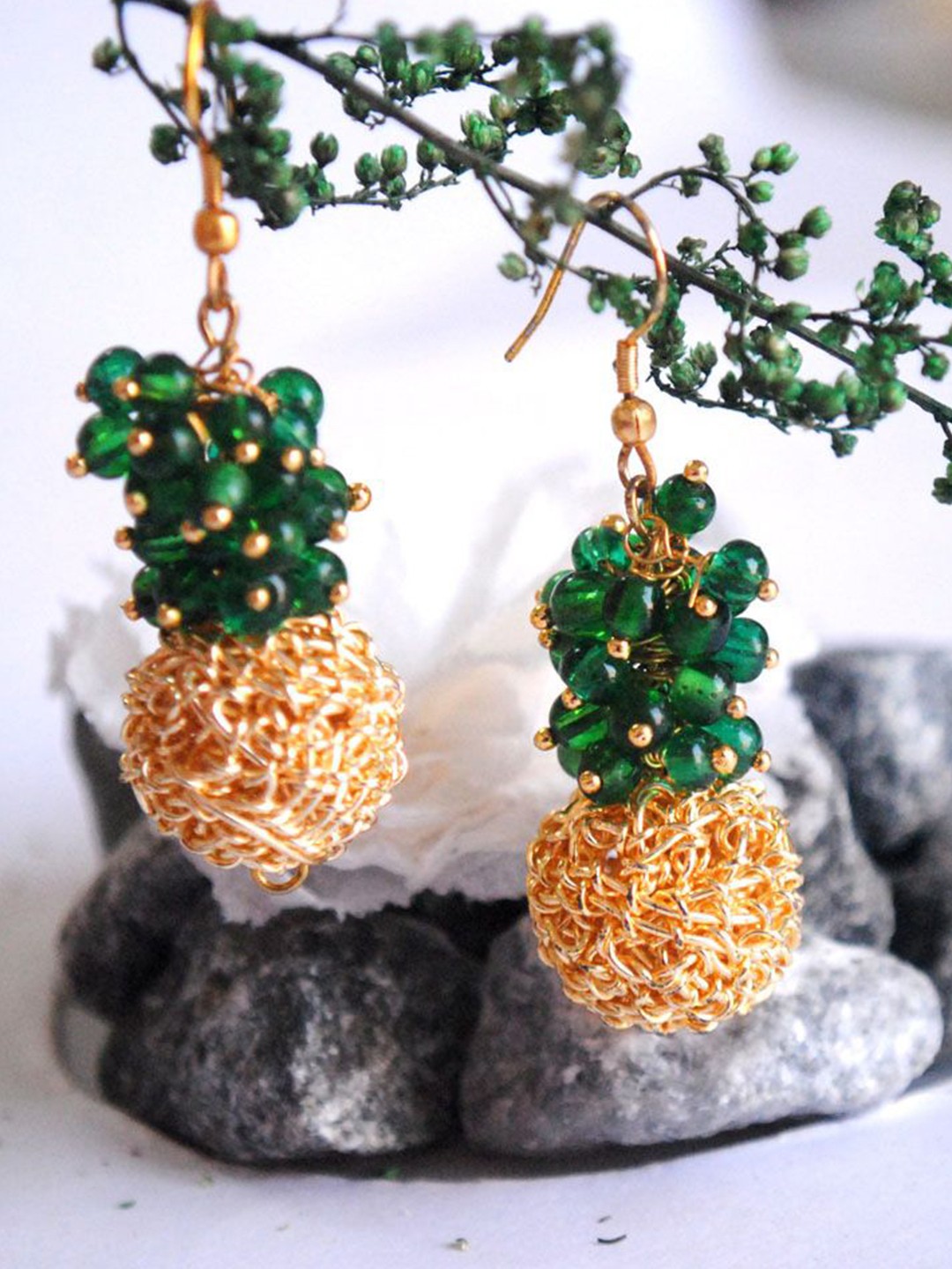 

BeAbhika Gold-Plated Beaded Contemporary Drop Earrings