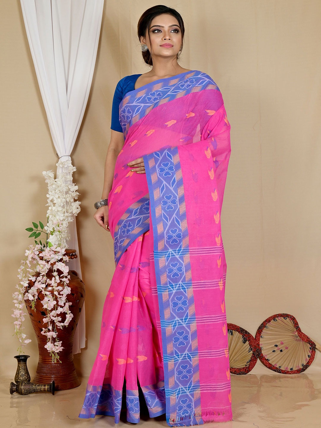 

PuJoy Woven Design Pure Cotton Taant Saree, Pink
