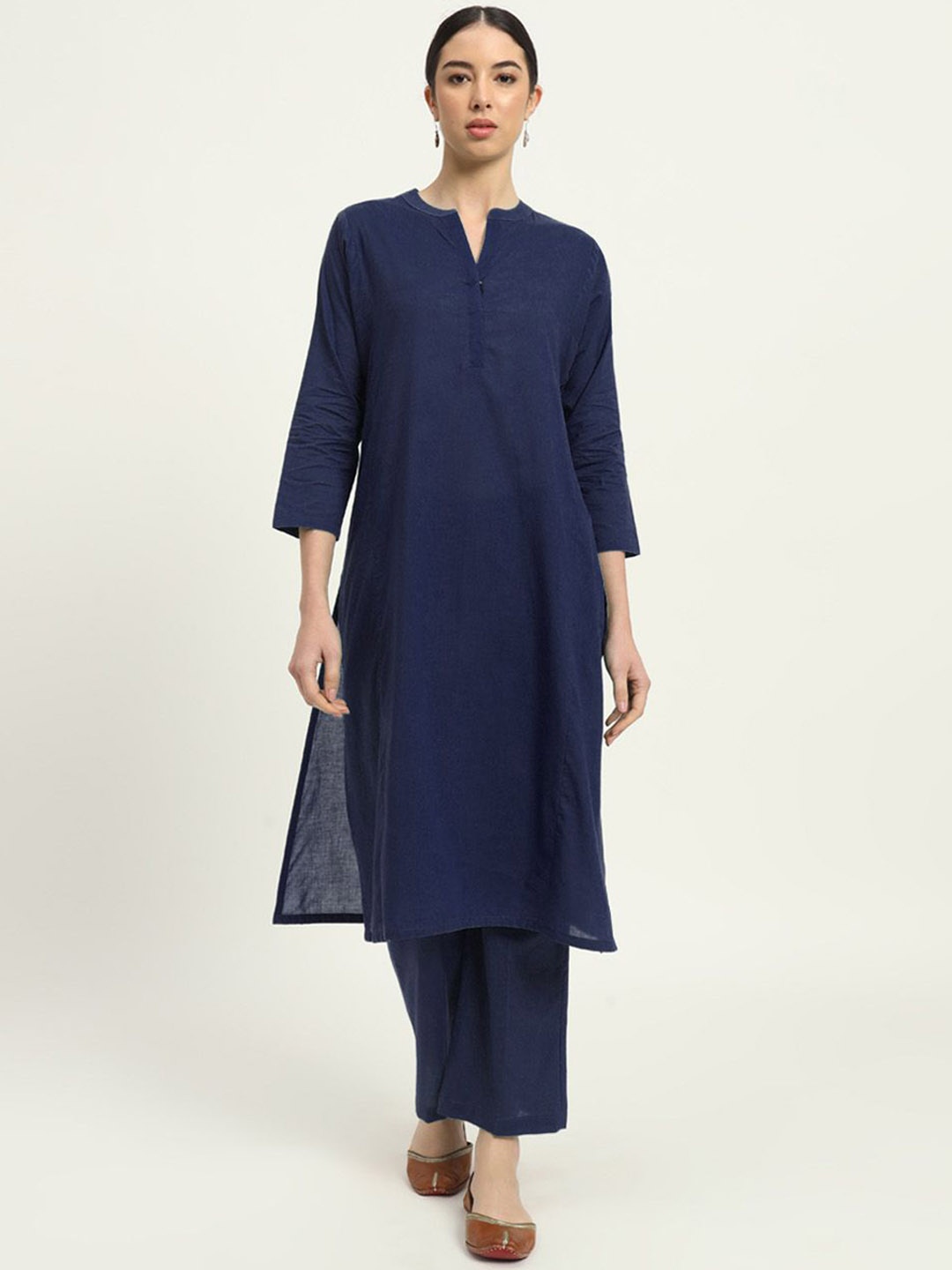 

Thevasa Everyday Bliss Mandarin Collar Pure Cotton Tunic With Trouser, Navy blue
