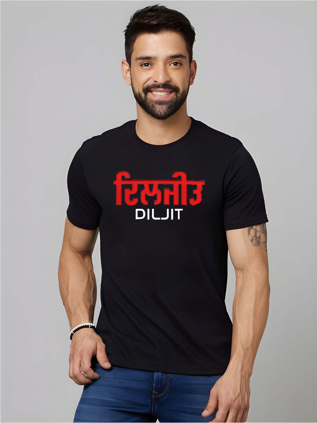 

BOWLIFESTYLE Men Graphic Printed Round Neck Cotton T-shirt, Black