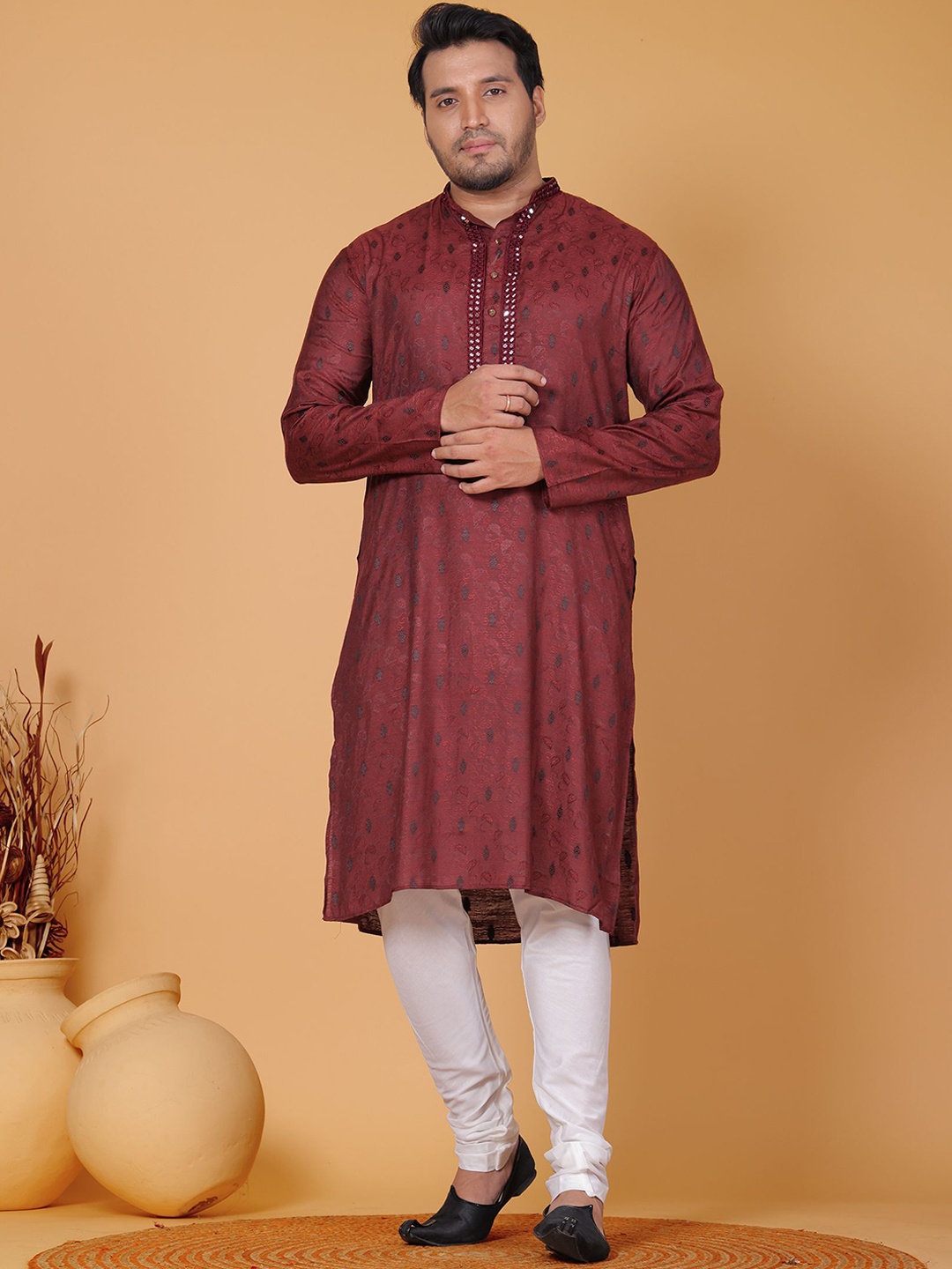 

KHAAS Ethnic Motifs Printed Mandarin Collar Mirror Work Straight Kurta, Red
