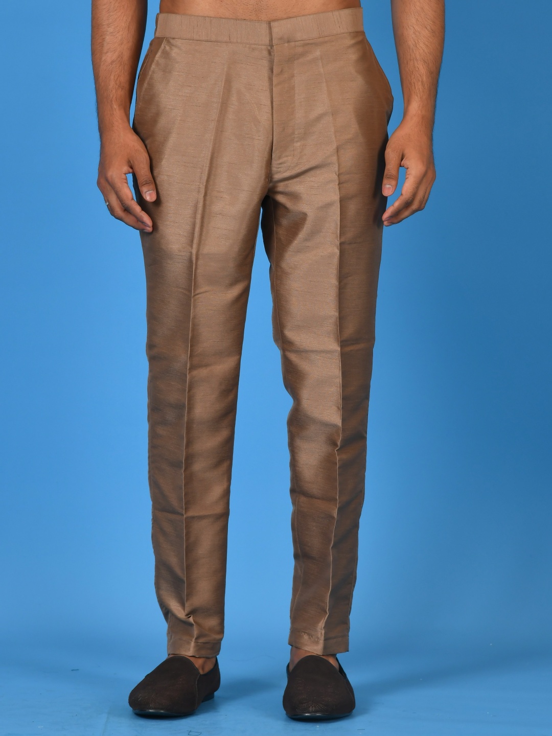 

Sayisha Men Comfort Low-Rise Trousers, Beige