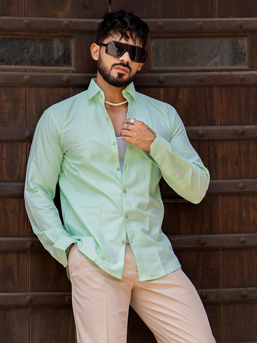 

Tistabene Men Comfort Opaque Striped Casual Shirt, Green