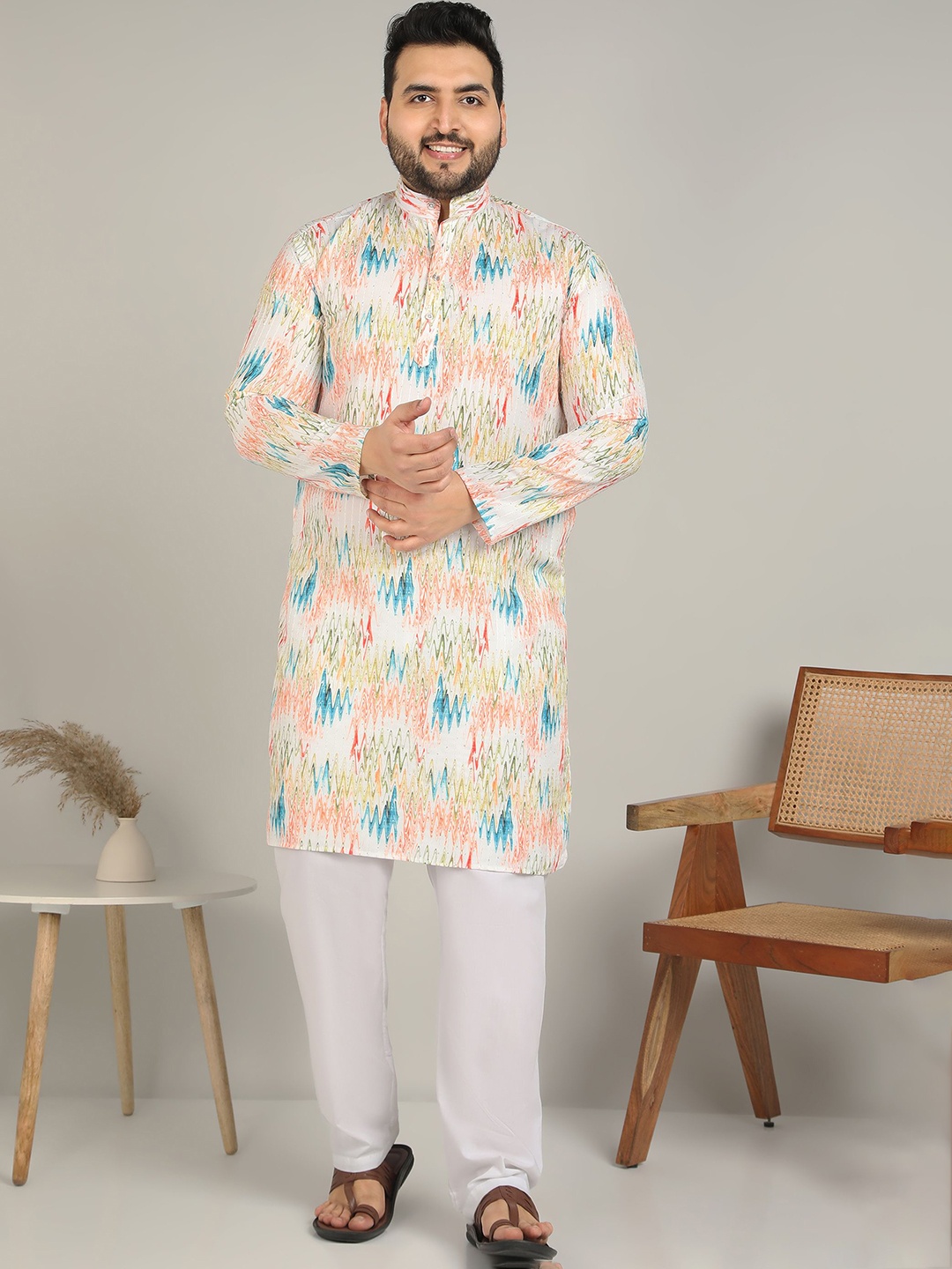 

ADWYN PETER Men Floral Printed Asymmetric Mandarin Collar Kurta, Multi