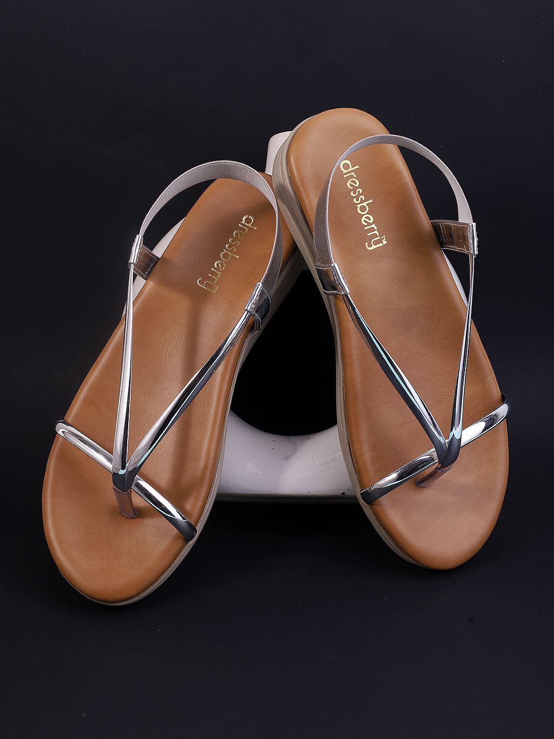 

DressBerry Women Open Toe Flats, Silver