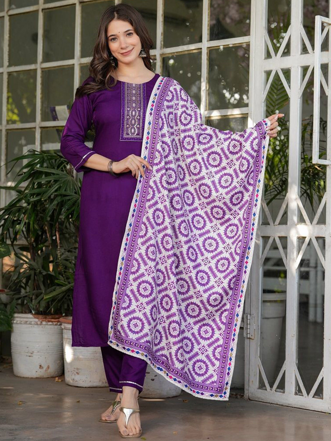 

KOTRONS Floral Embroidered Straight Thread Work Kurta With Trousers And Dupatta, Purple