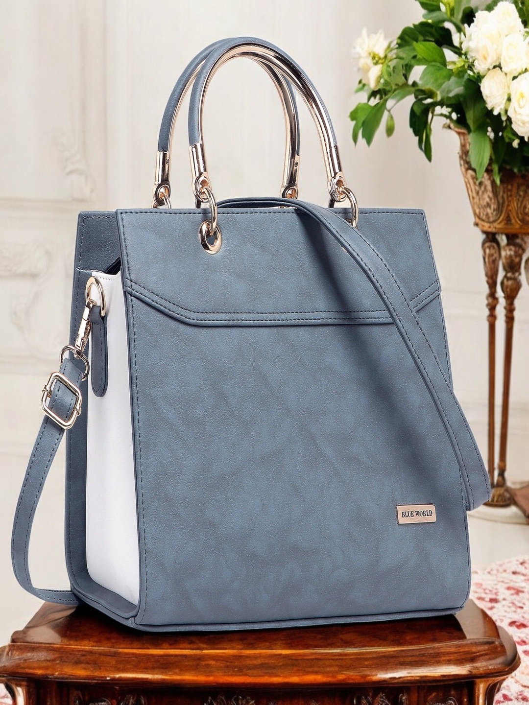 

BLUE WORLD Textured PU Structured Handheld Bag with Tasselled, Grey