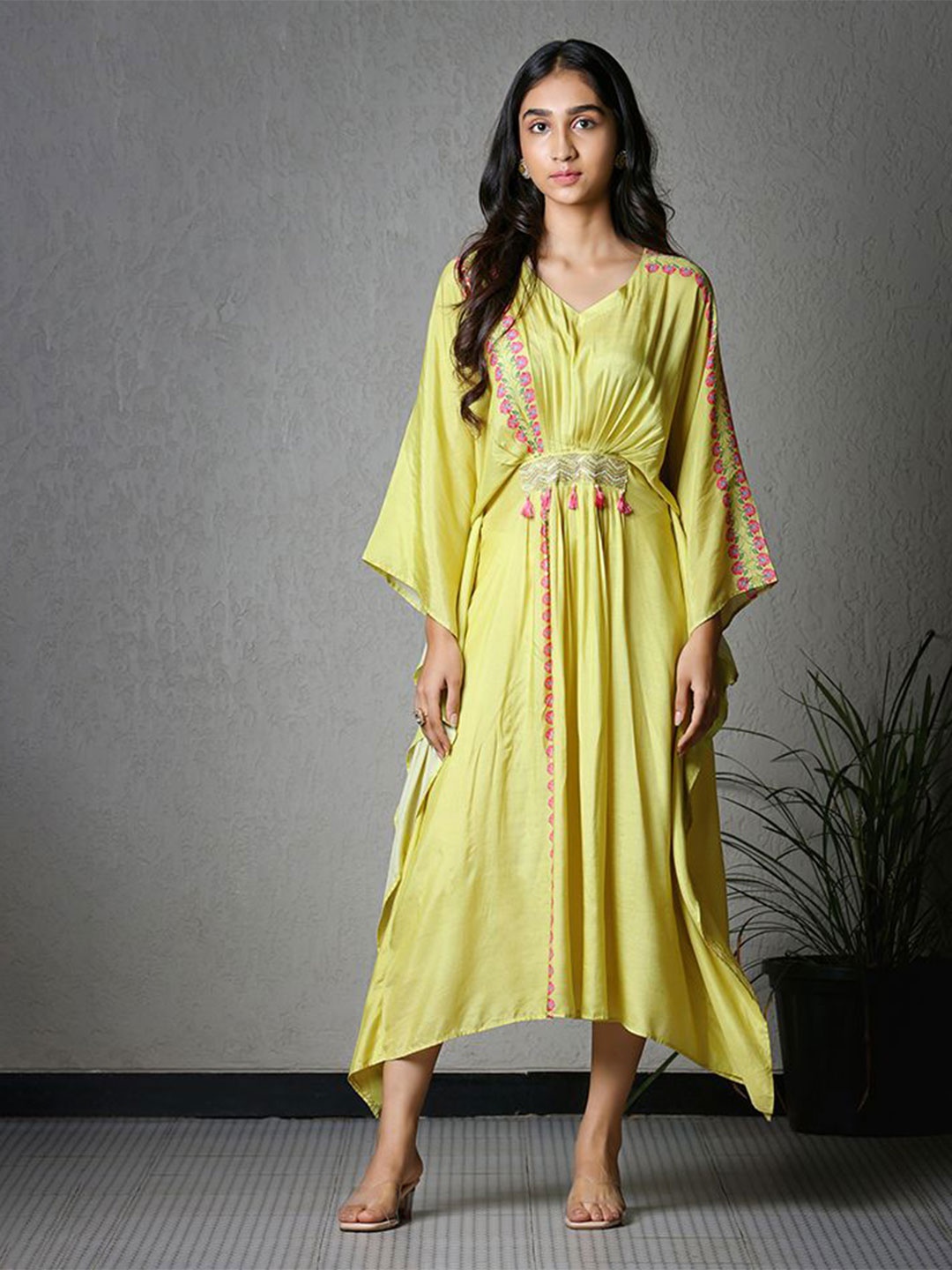 

SUKRUTI DESIGN Women Floral Print Fit & Flare Midi Dress, Yellow