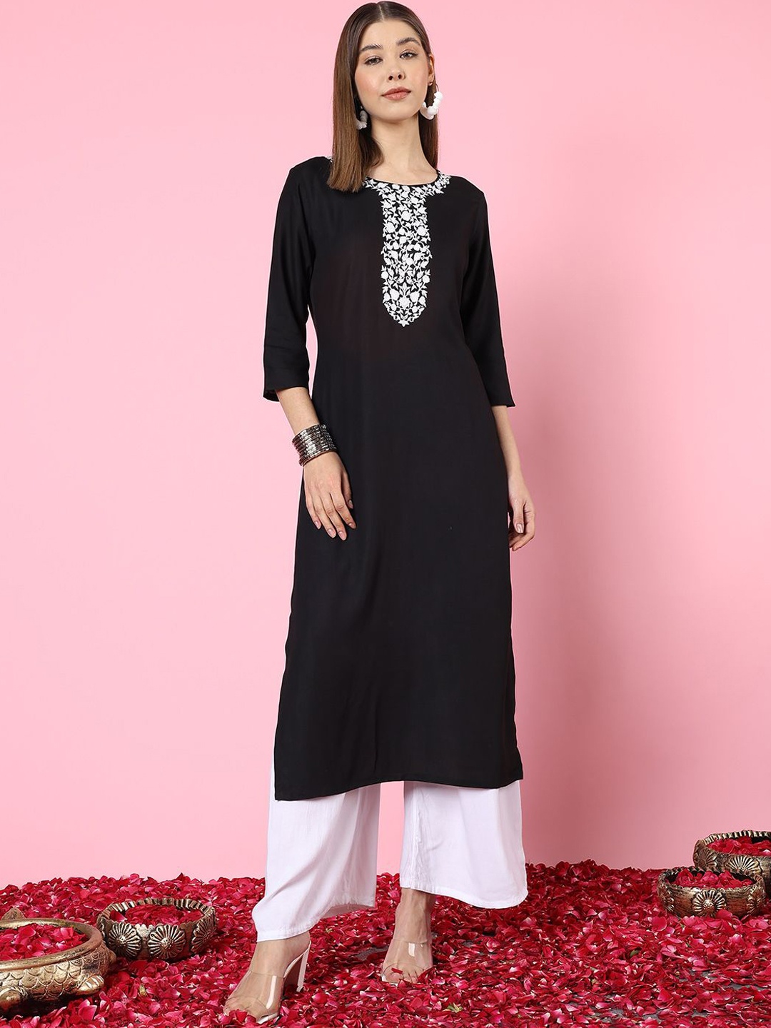 

Anouk Rustic Black Ethnic Motifs Embroidered Thread Work Round Neck Straight Kurta
