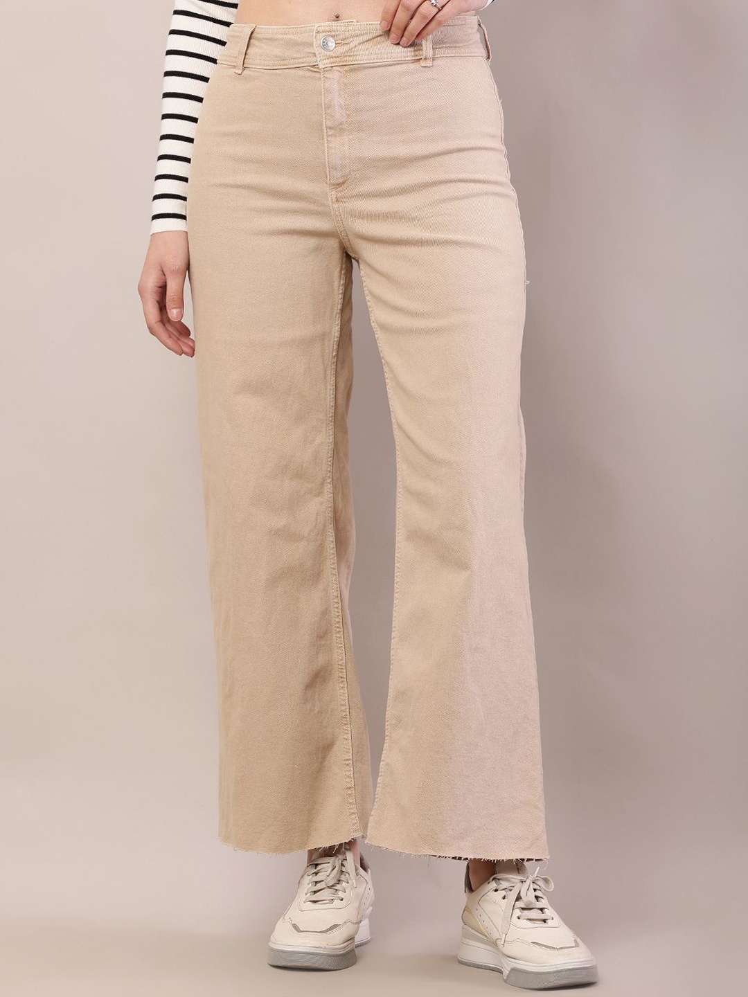 

NoBarr Women Stretchable Jeans, Beige