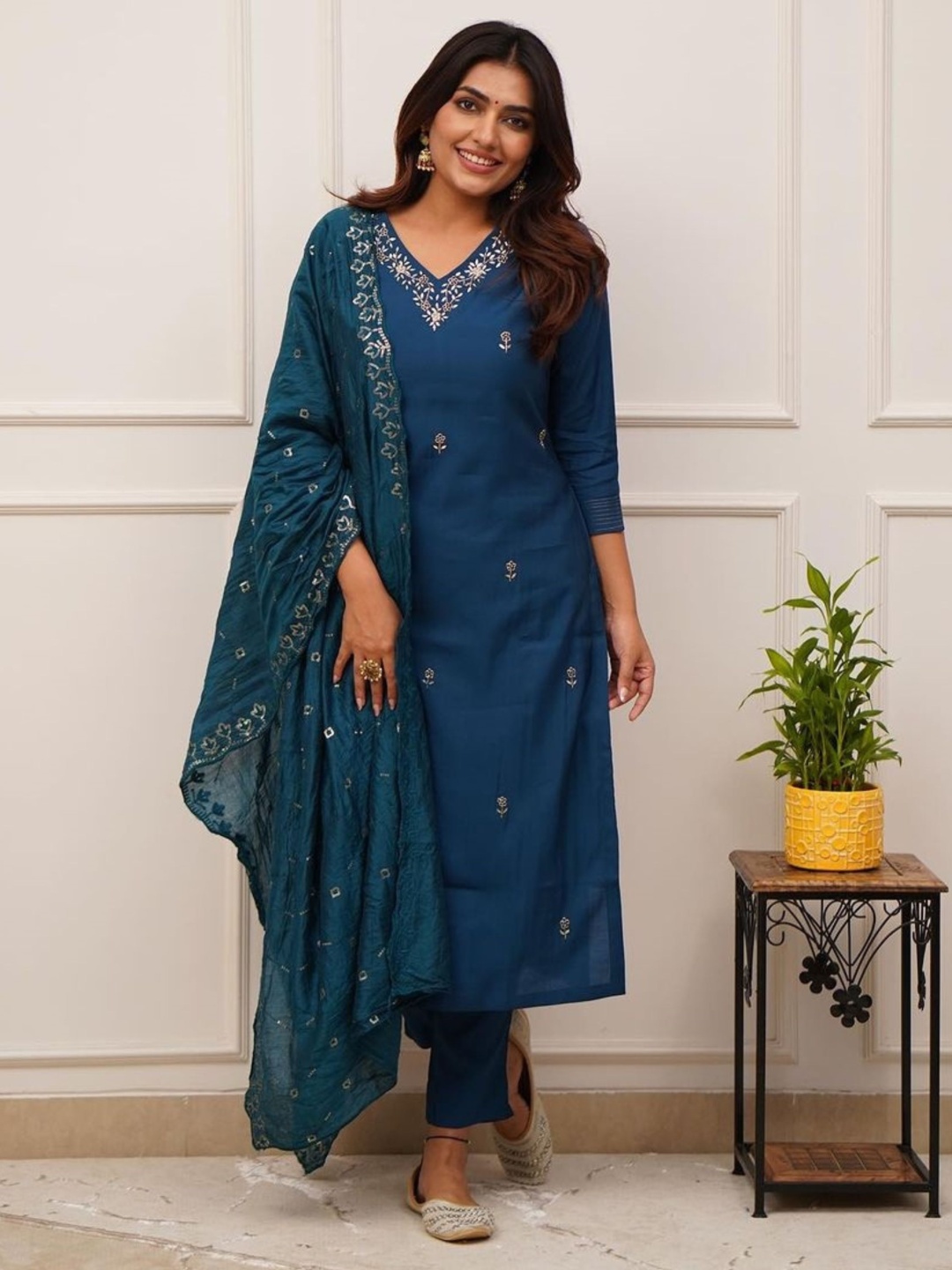 

KALINI Floral Embroidered V-Neck Straight Kurta With Trousers & Dupatta, Turquoise blue