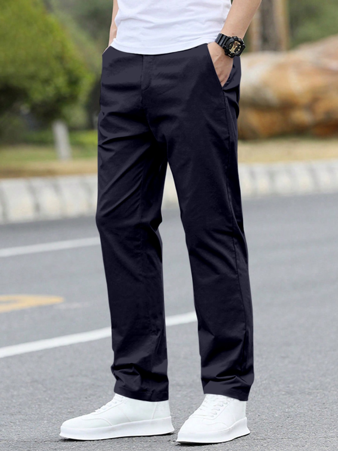 

AAHWAN Men Loose Fit High-Rise Trousers, Navy blue