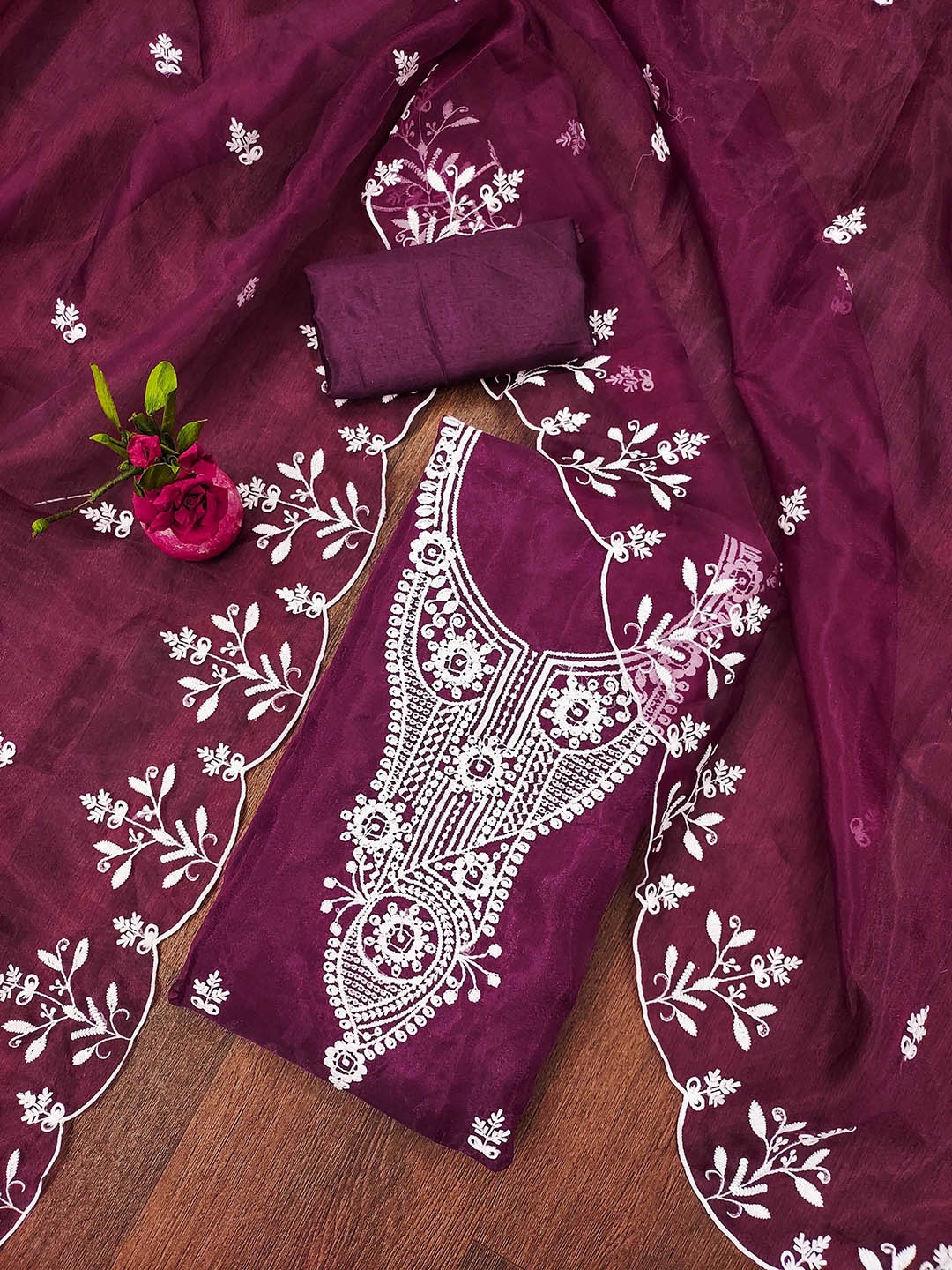 

SHADOW & SAINING Embroidered Organza Unstitched Dress Material, Purple