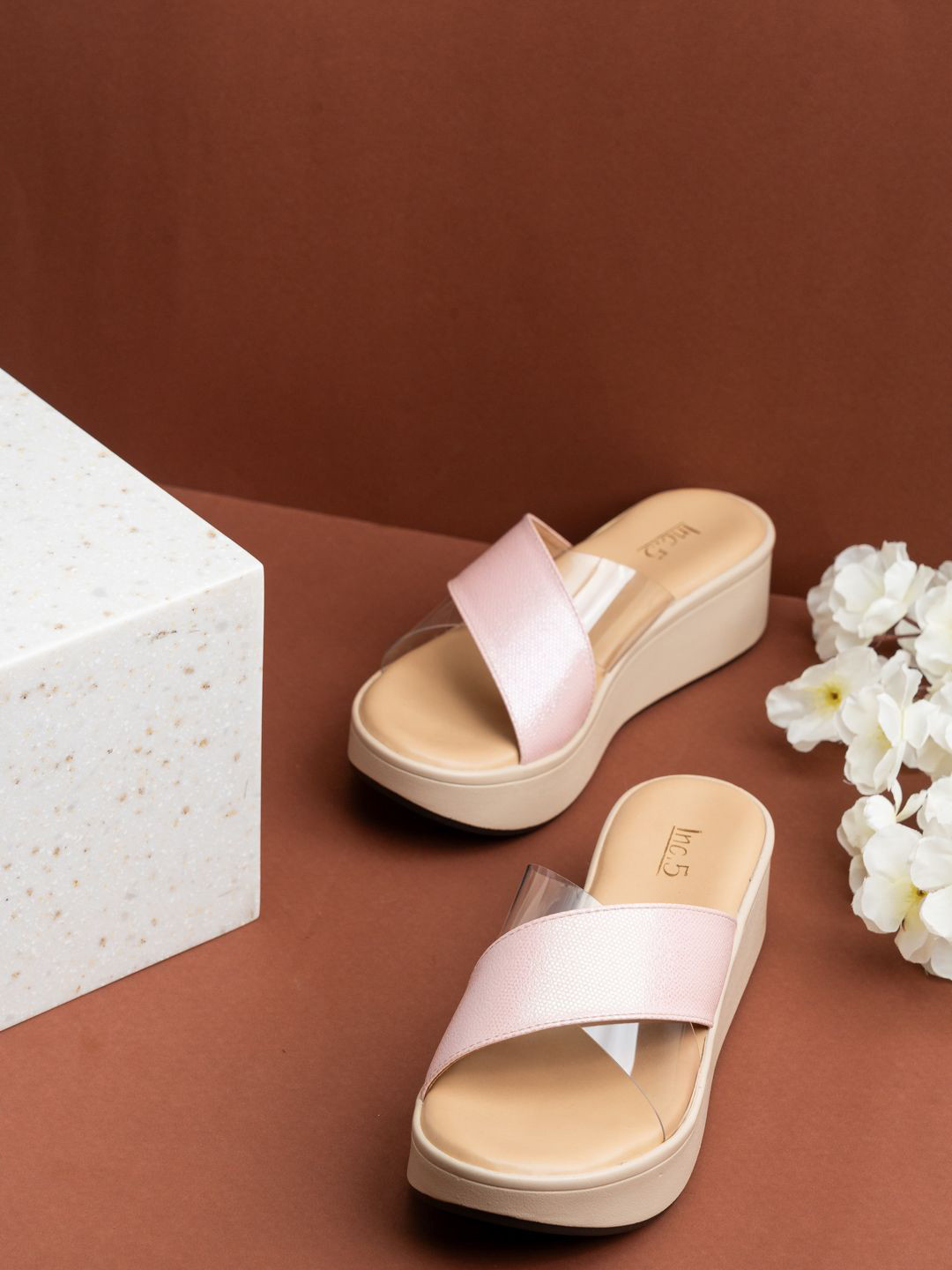 

Inc 5 Women Colourblocked Flatform Sandals, Transparent
