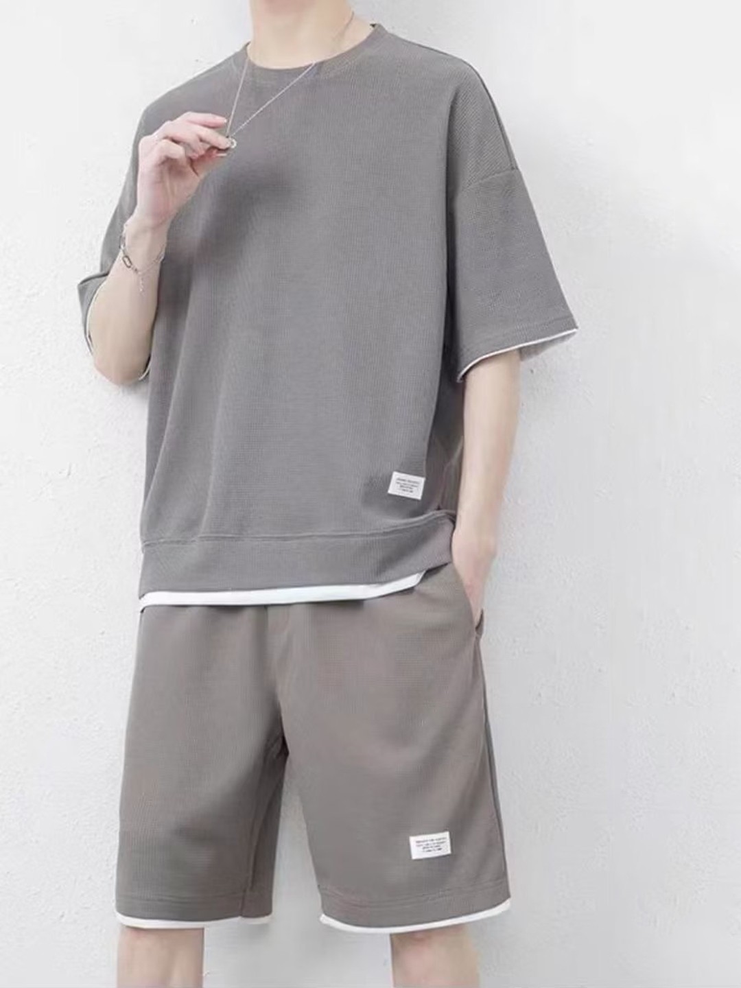 

StyleCast Men T-shirt with Shorts, Charcoal