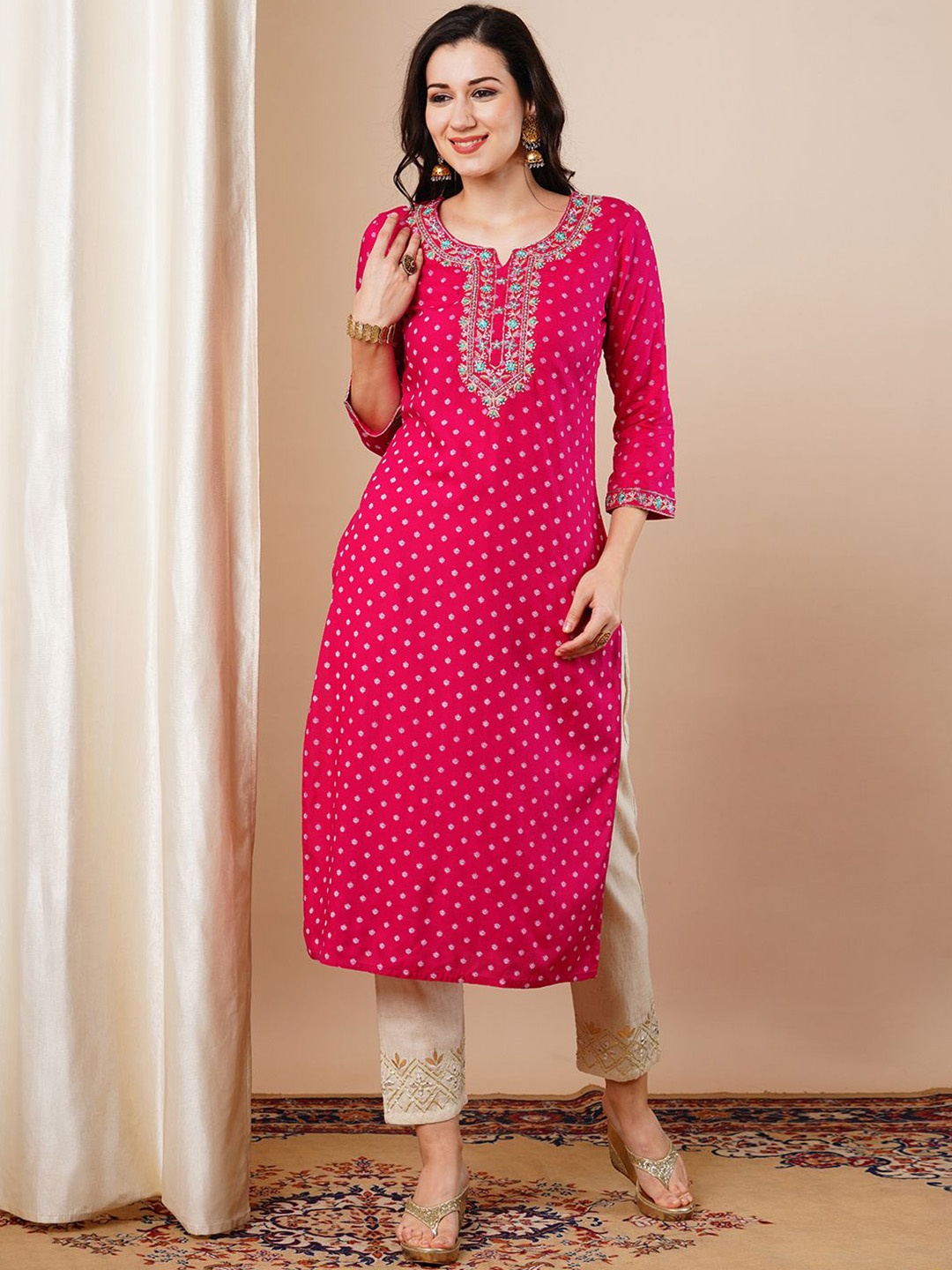 

FASHOR Floral Printed & Embroidered Notched Neck Thread Work Khari Print Straight Kurta, Pink