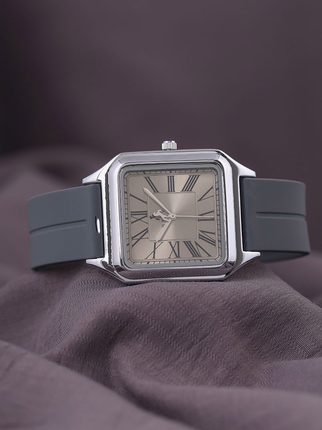 

Sylvi Men Opus Quartz Analogue Watch opus-grey-silver-grey