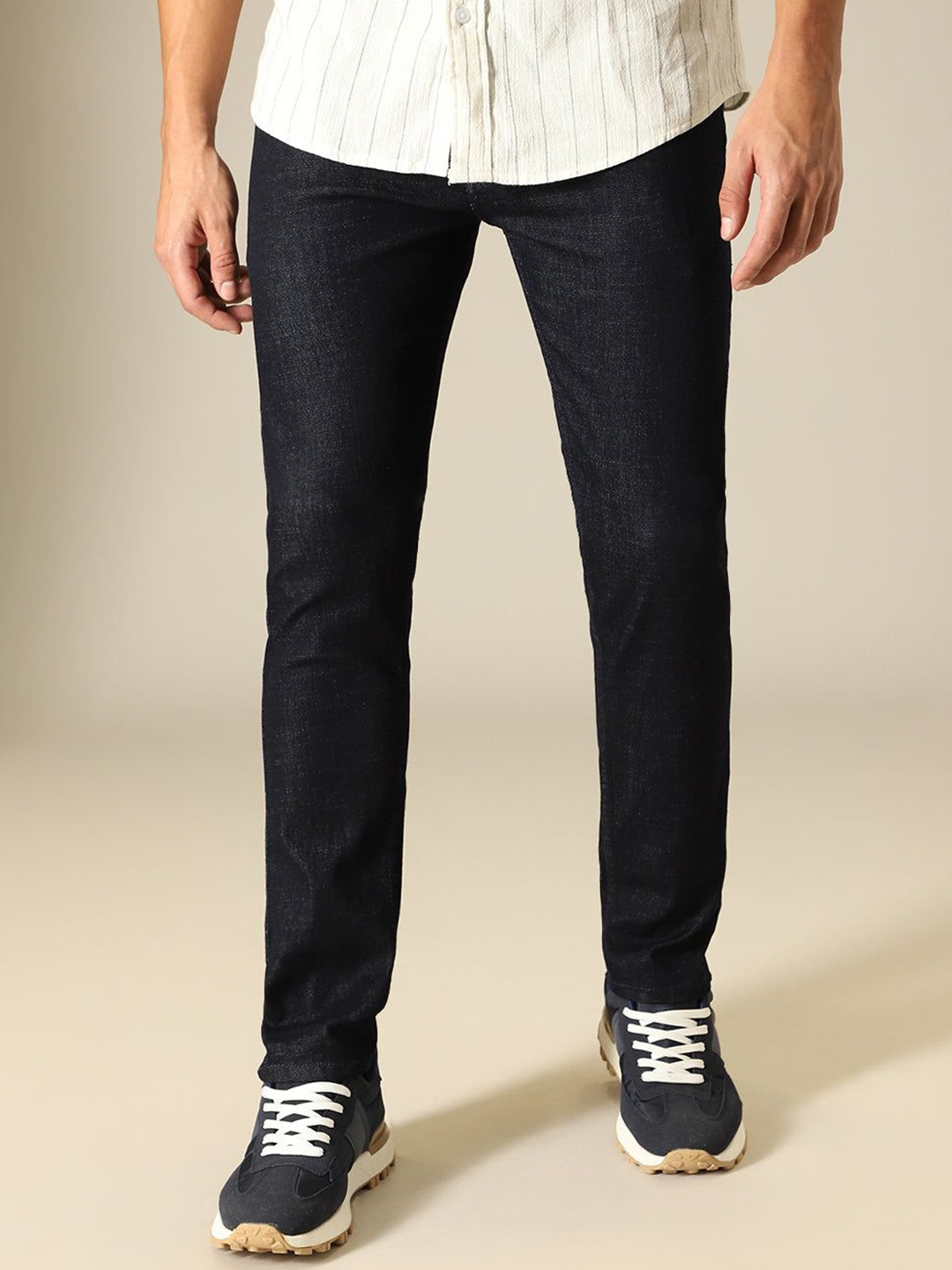 

Banana Club Men Slim Fit Stretchable Noir Blue Jeans, Black