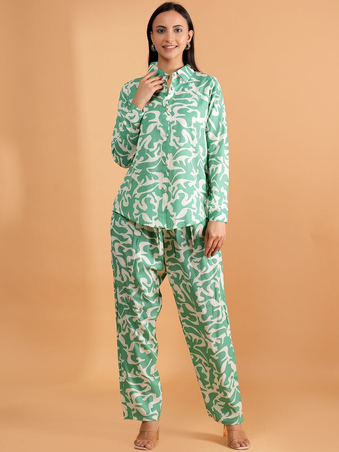 

BAESD Abstract Printed Shirt Collar Long Sleeves Shirt With Trousers, Green