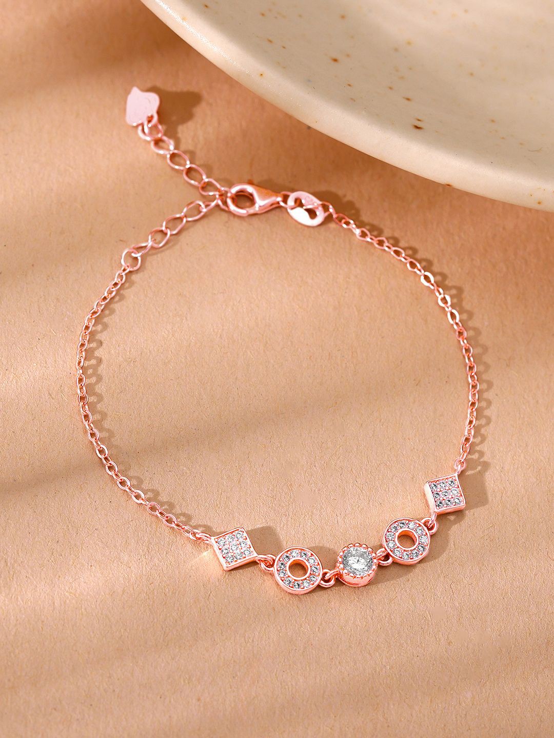 

GIVA Women Sterling Silver Rose Gold-Plated Link Bracelet