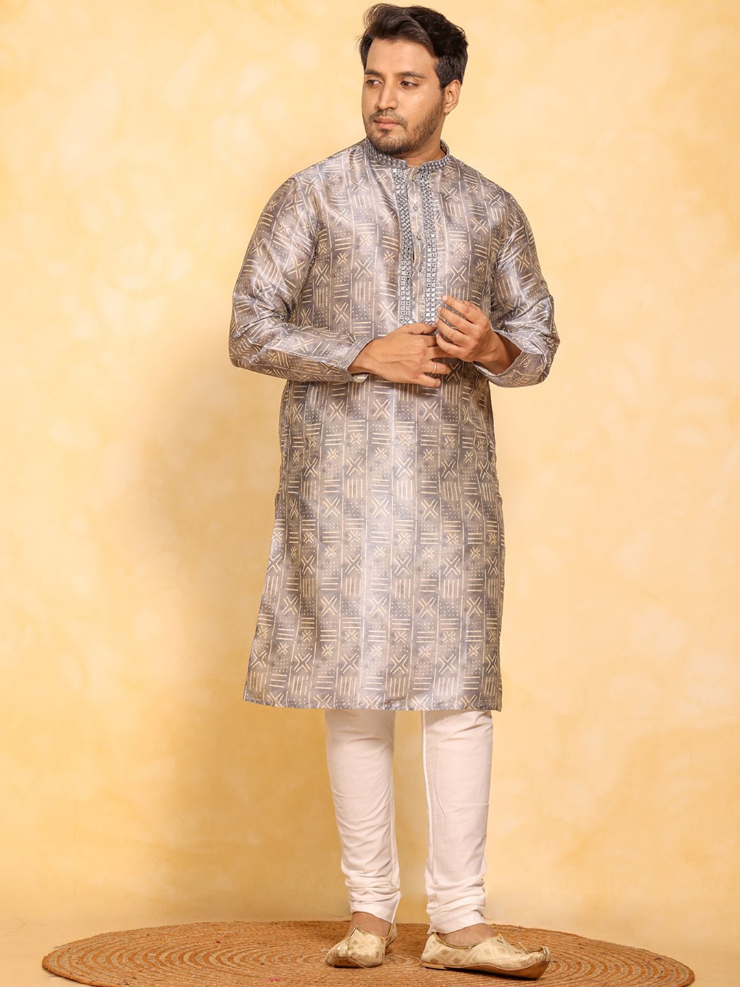 

KHAAS Geometric Printed Mandarin Collar Mirror Work Pure Cotton Straight Kurta, Grey