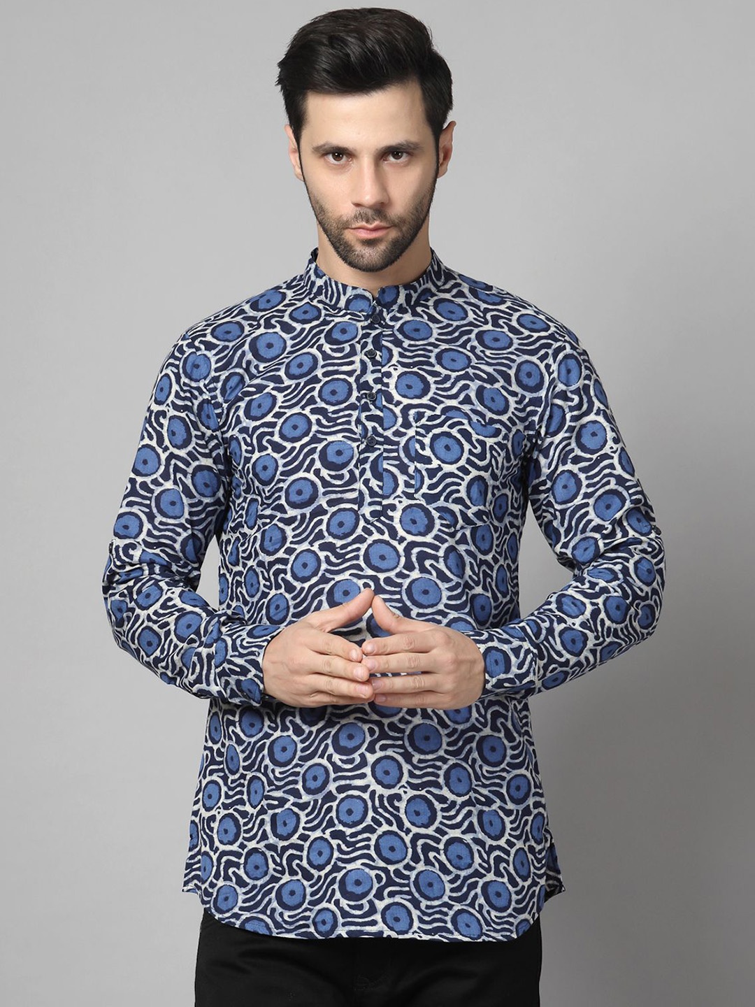 

Vastraa Fusion Geometric Printed Mandarin Collar Cotton Straight Kurta, White