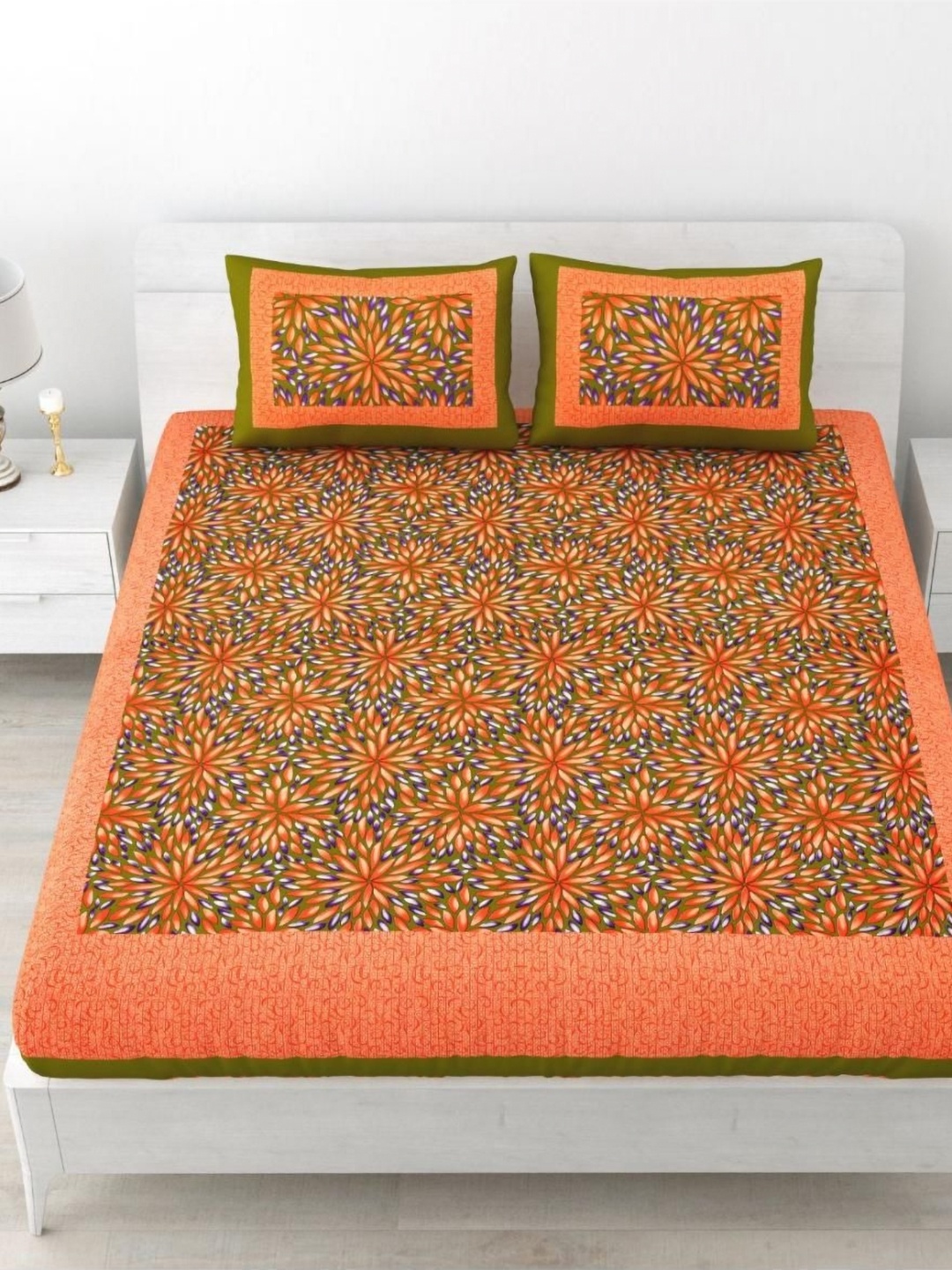 

Aura Red & Orange Floral 144 TC Queen Bedsheet with 2 Pillow Covers