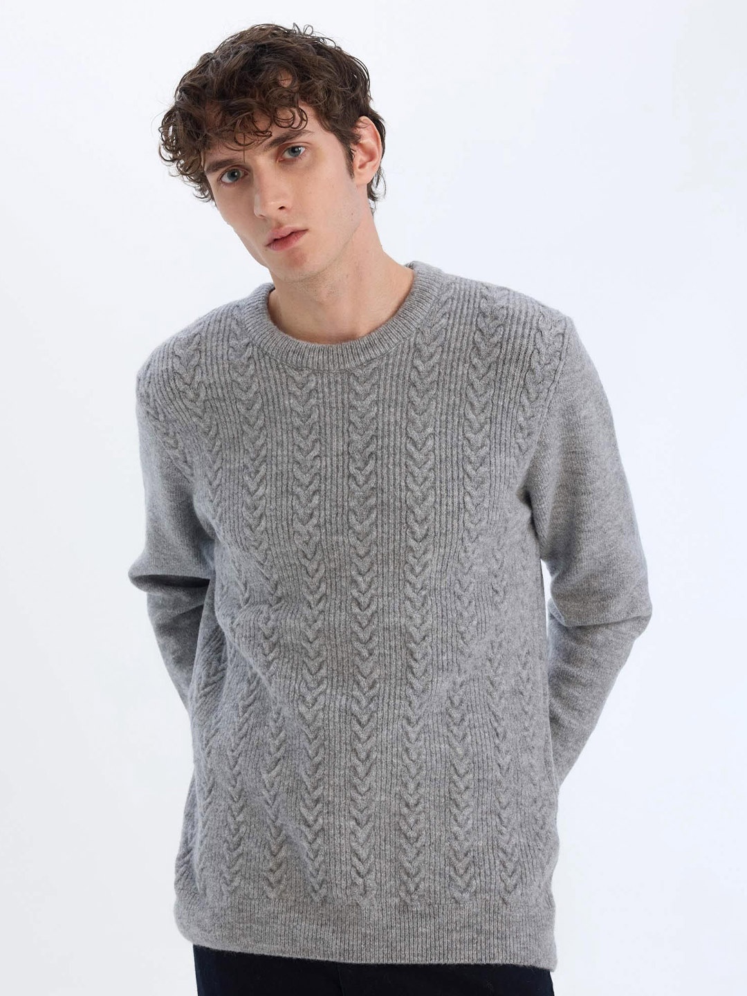 

DeFacto Men Pullover Sweater, Grey