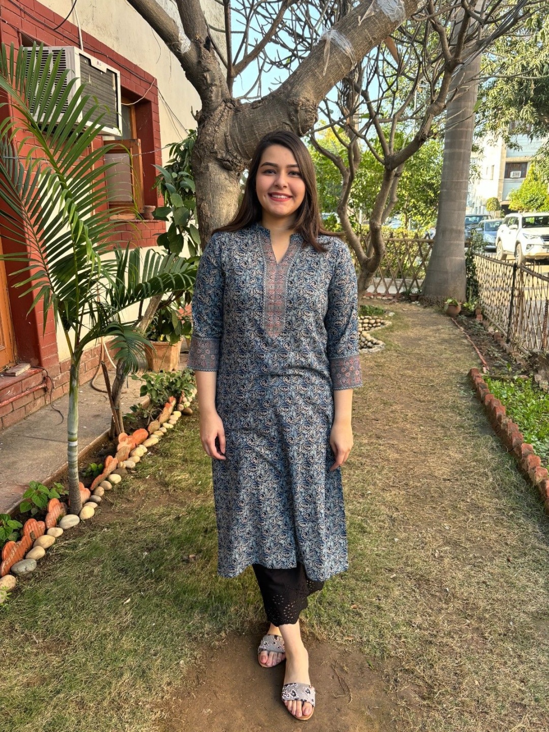 

Sanskritam Paisley Printed Block Print Cotton Straight Kurta, Blue