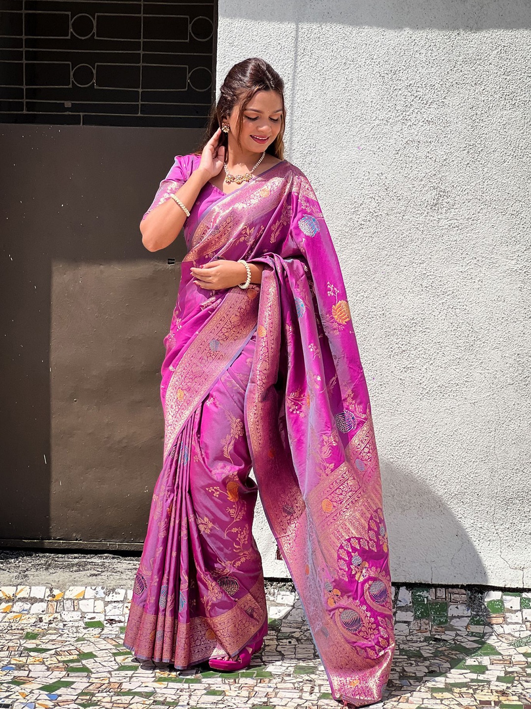 

bansari textiles Woven Design Zari Banarasi Saree, Pink