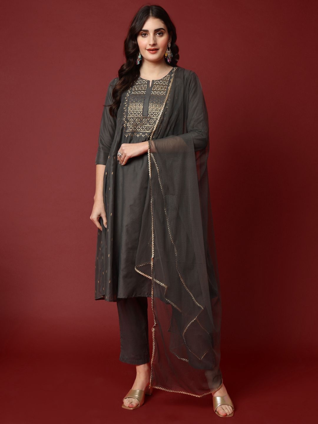 

Aspriya Floral Embroidered Panelled Chanderi Silk A-Line Kurta With Trousers & Dupatta, Grey