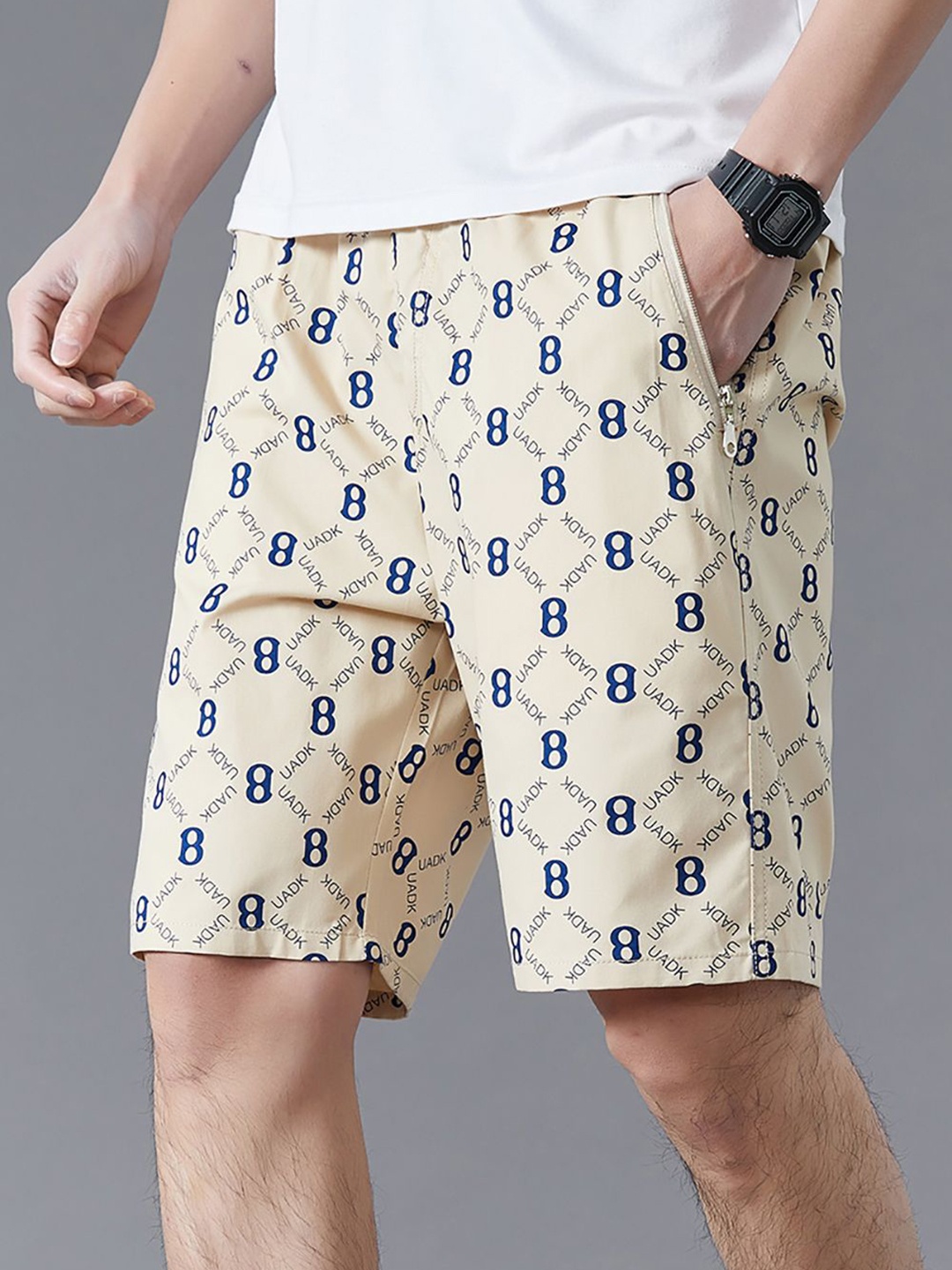 

StyleCast x Revolte Men Printed Shorts, Khaki