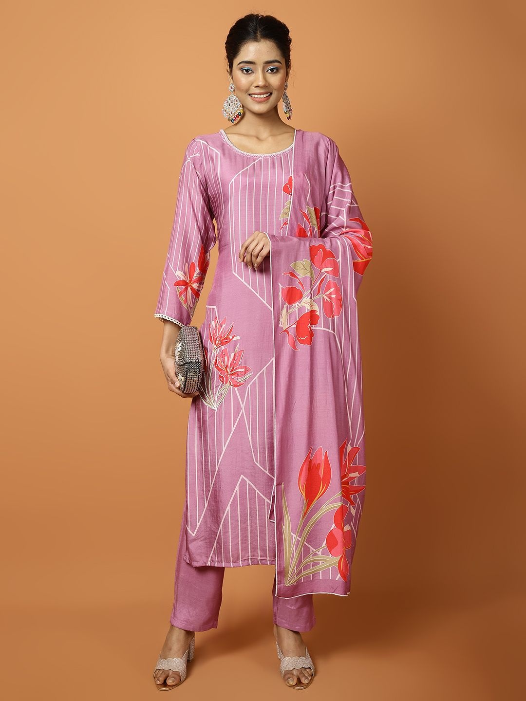 

Meena Bazaar Floral Printed Straight Kurta With Trouser And Dupatta, Pink