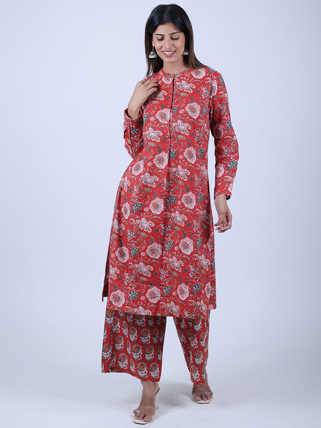 

HOUSE OF PARAL Floral Printed Mandarin Collar Straight Kurta with Palazzos, Red