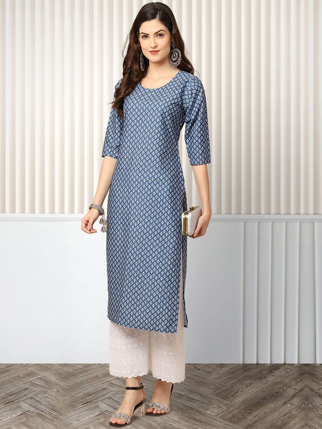 

Moda Rapido Ethnic Motifs Printed Round-Neck Straight Kurta, Blue