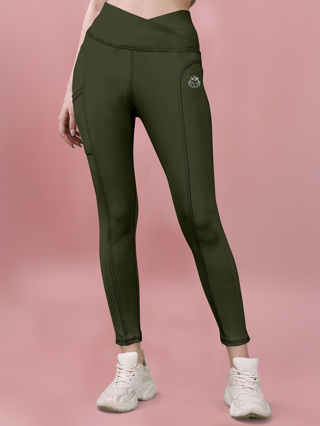 

POOJARAN SAREE Women High Rise Sports Tights, Olive