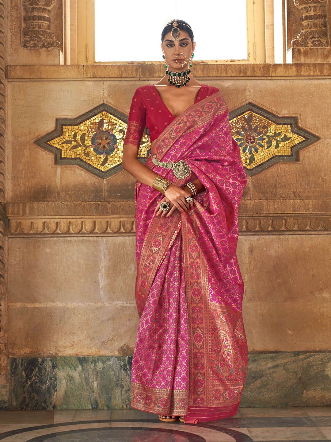 

MAHALASA Woven Design Zari Pure Silk Patola Saree, Pink