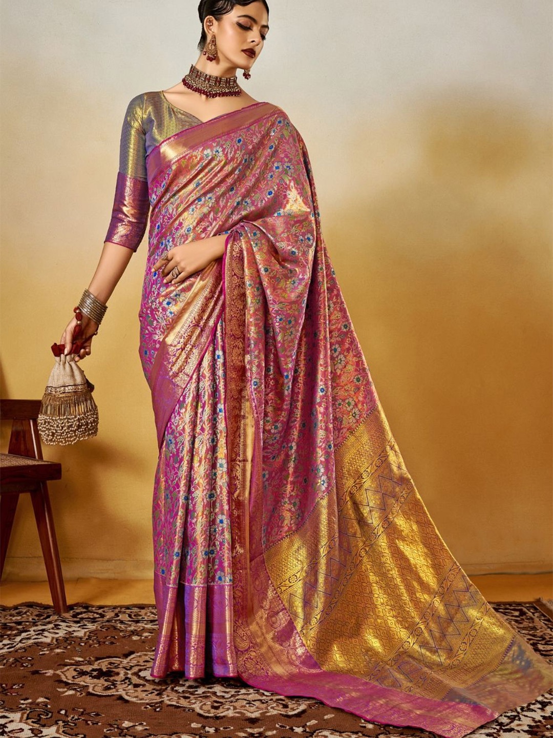 

BLENDIFY Woven Design Zari Silk Blend Banarasi Saree, Purple
