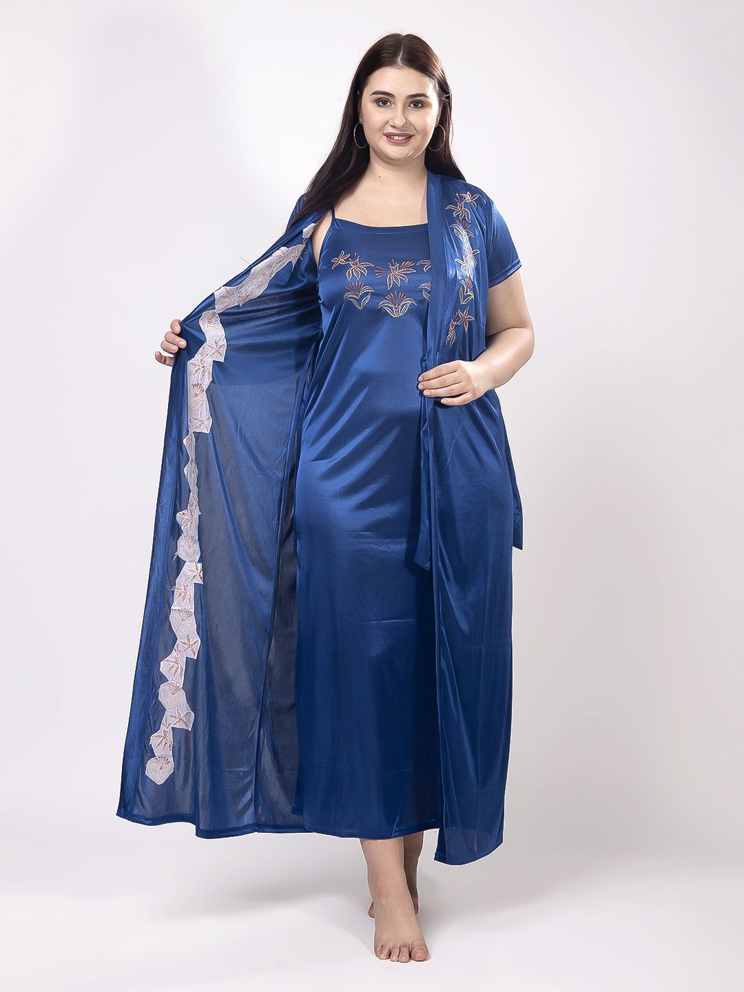 

CHUI MUI Maxi Nightdress, Blue