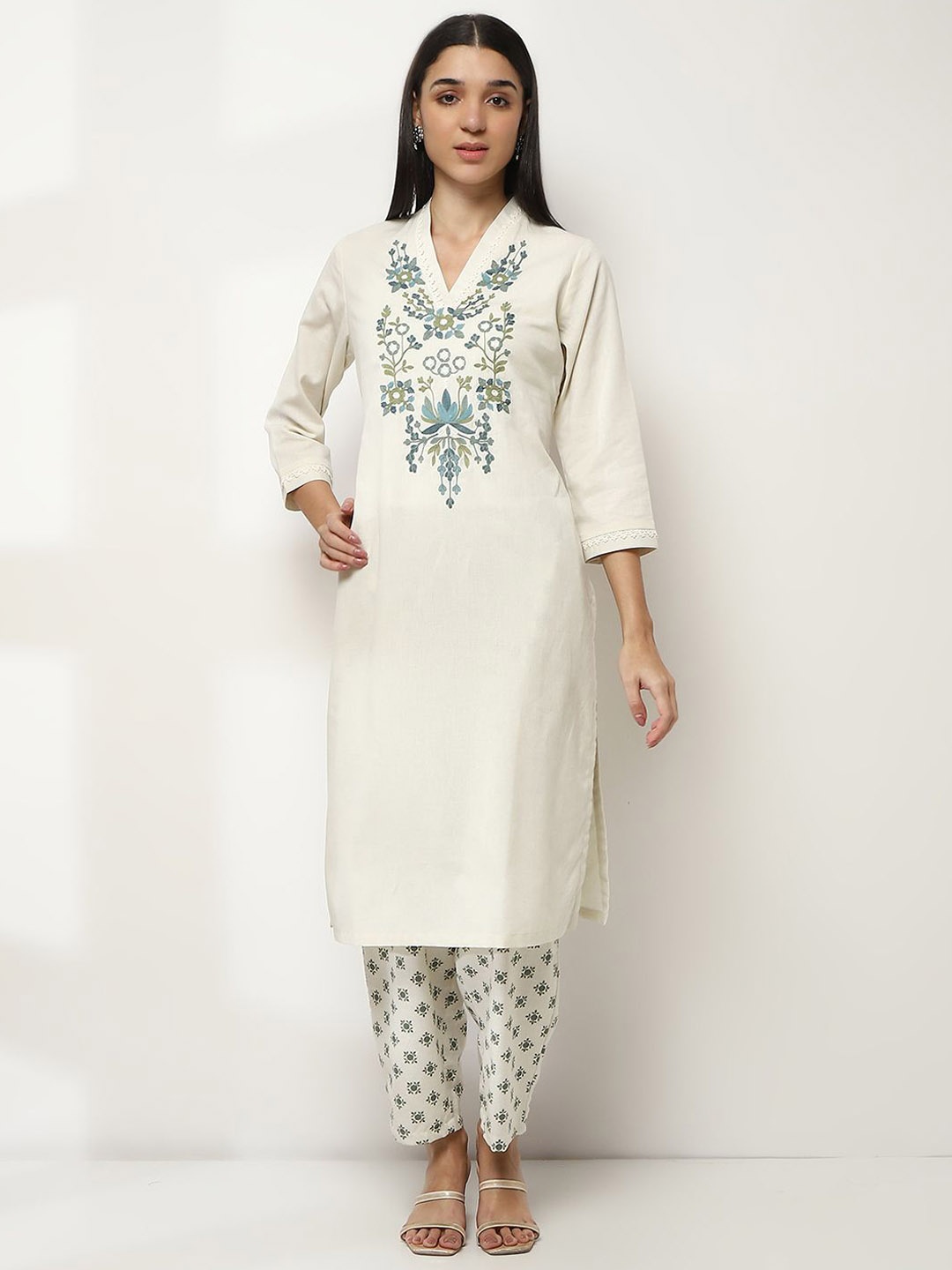 

Rangriti Floral Printed Mandarin Collar Cotton Straight Kurta, White