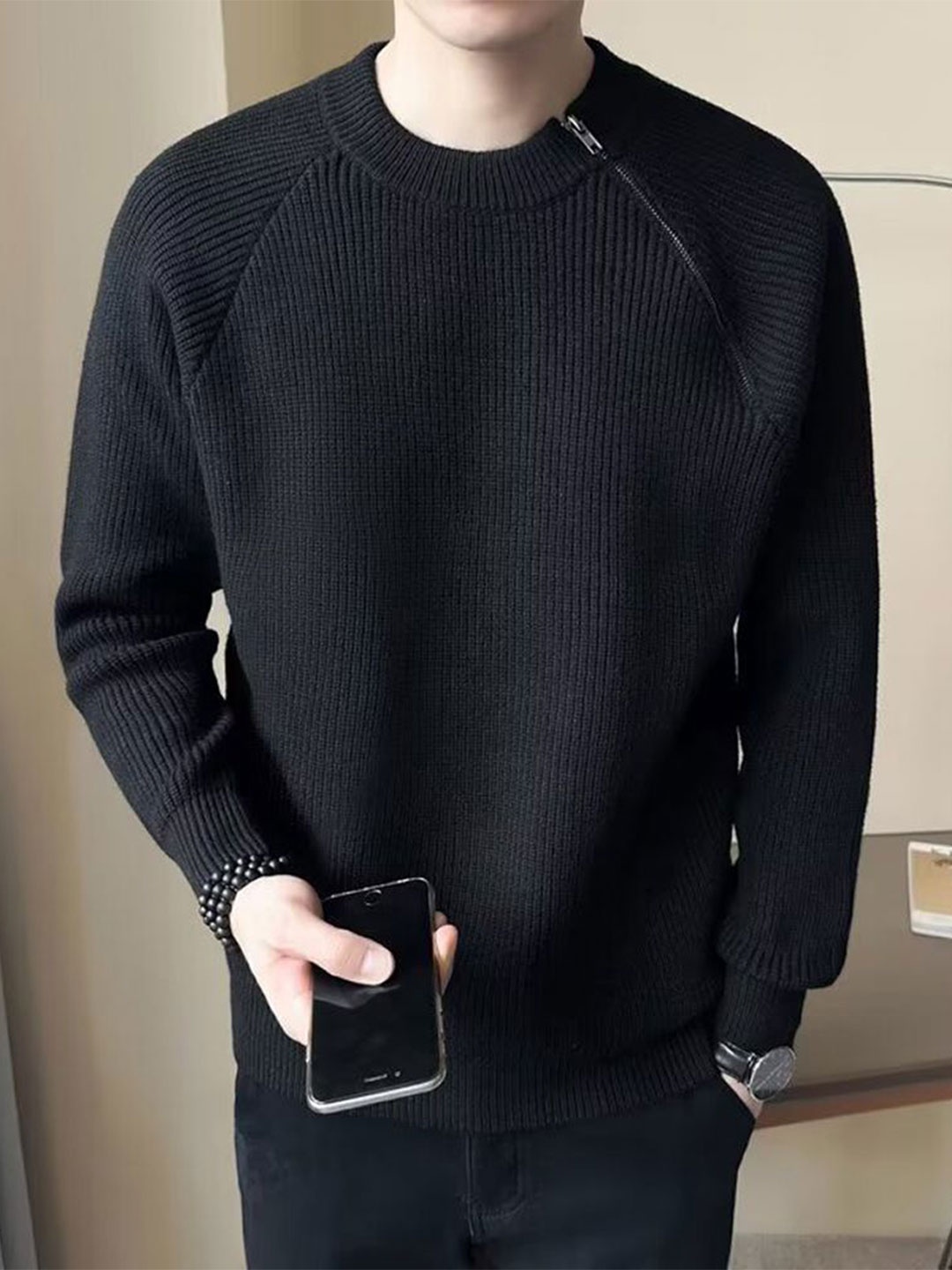 

StyleCast x Revolte Men Pullover, Black
